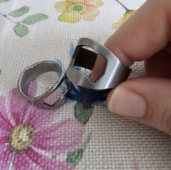 Silver Geometric Rings - Picture 2 of 3